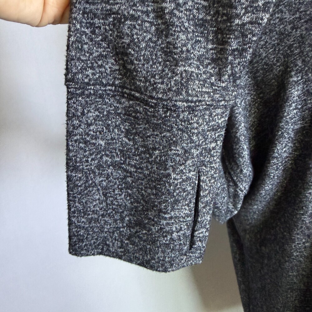 Athleta Luxe Pose Women's Thumb Hole Marled Heathered Tunic, Sz XL, Black & Gray - Picture 9 of 16